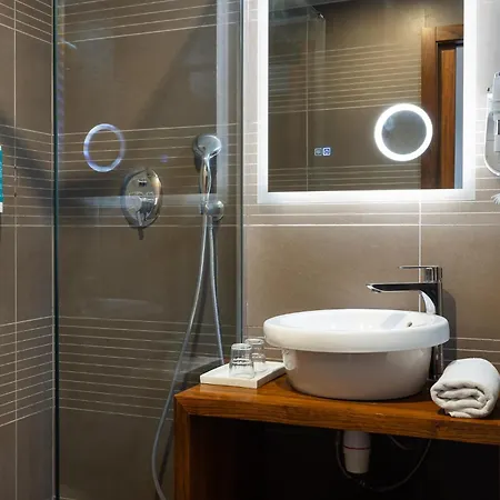 Hotel Royalmar - Nouveau Proprietaire Cagnes-sur-Mer Room photo