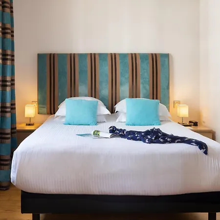 Hotel Royalmar - Nouveau Proprietaire Cagnes-sur-Mer Room photo