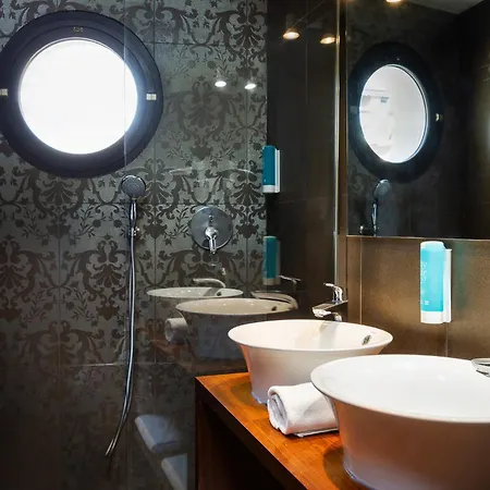 Hotel Royalmar - Nouveau Proprietaire Cagnes-sur-Mer Room photo