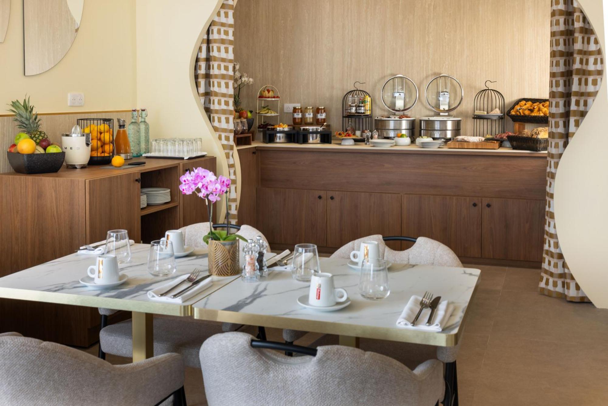 Royalmar - Nouveau Proprietaire Hotel
